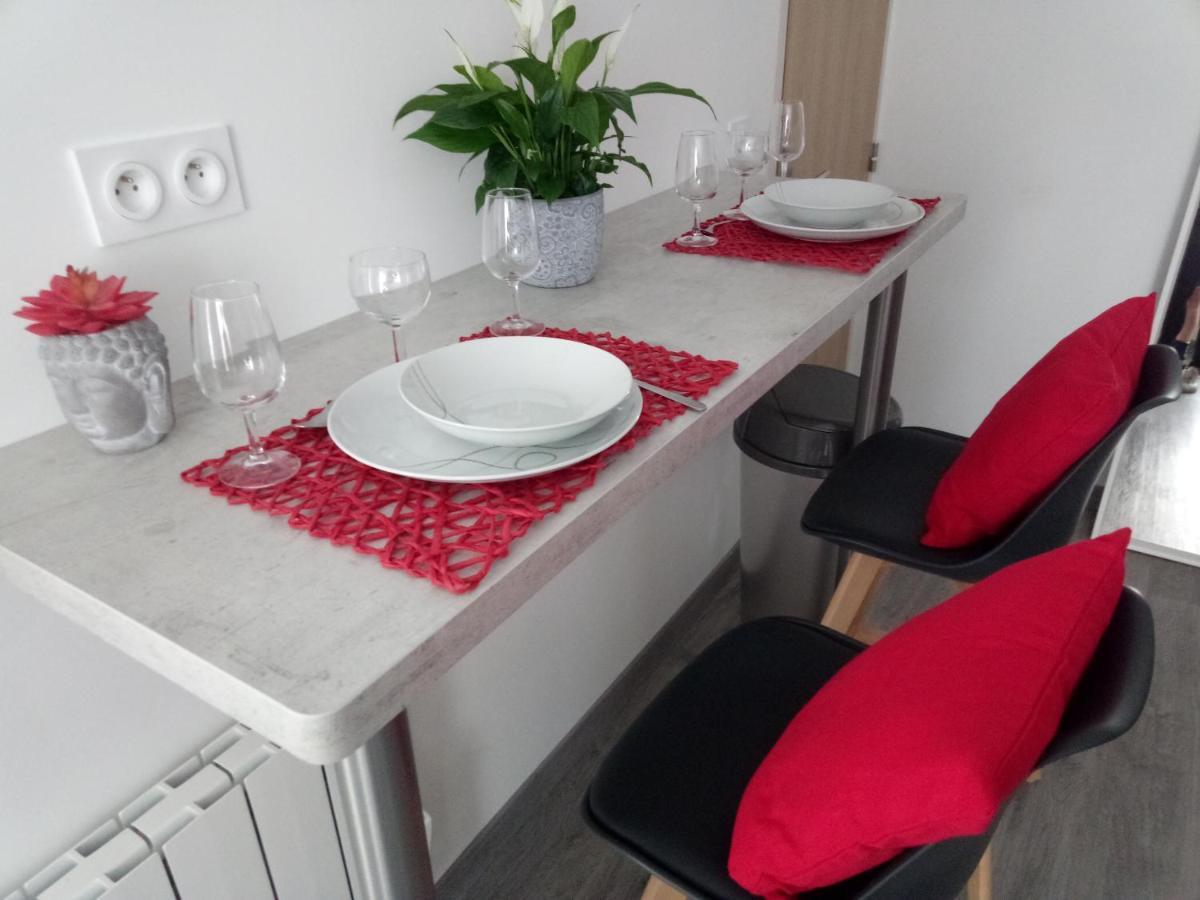 Charmant Appartement Proche Du Centre Ville Caen Eksteriør bilde