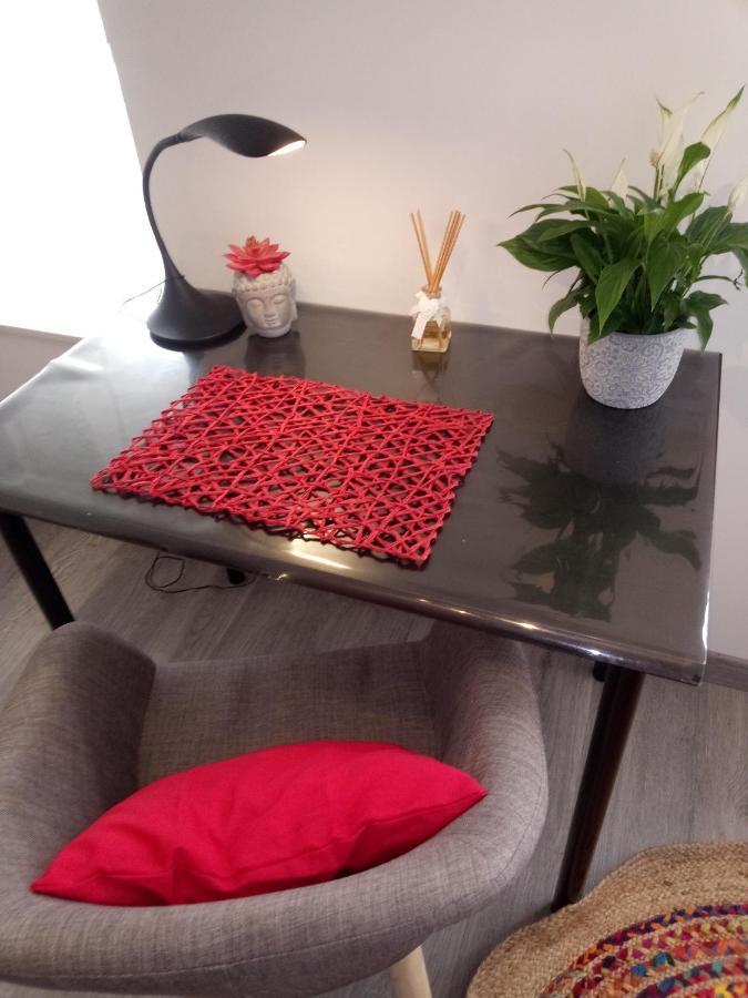 Charmant Appartement Proche Du Centre Ville Caen Eksteriør bilde